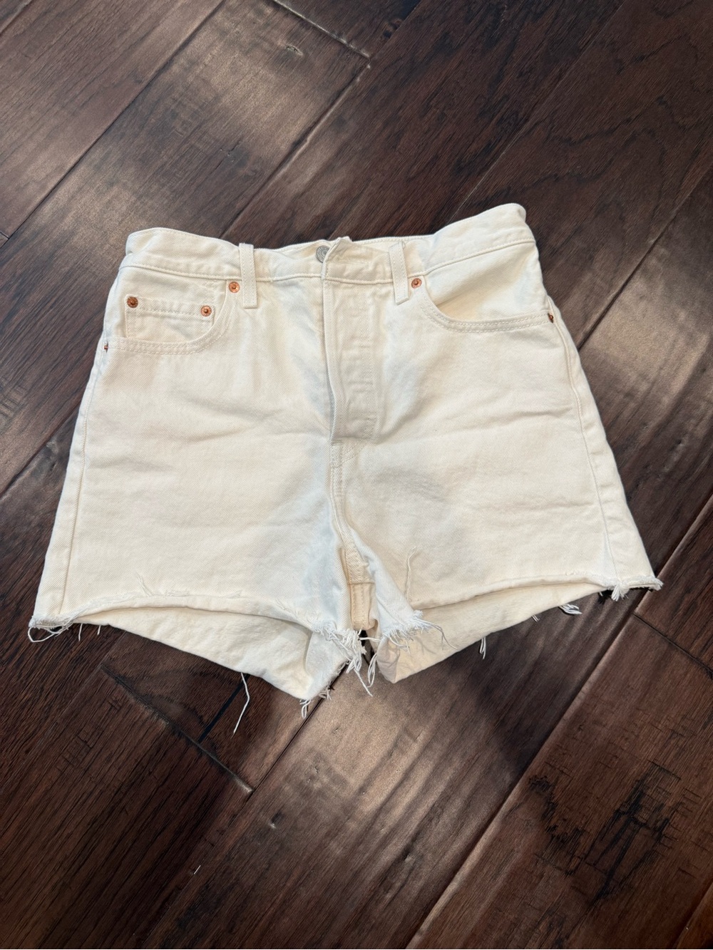 Levi’s White High-Waist Denim Shorts